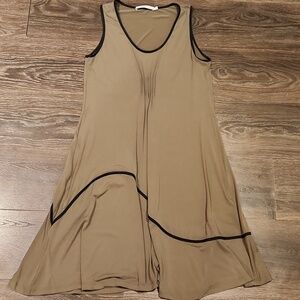 ❤️ LAUREN VIDAL BEIGE TANK MIDI DRESS WITH BLACK TRIM, LARGE